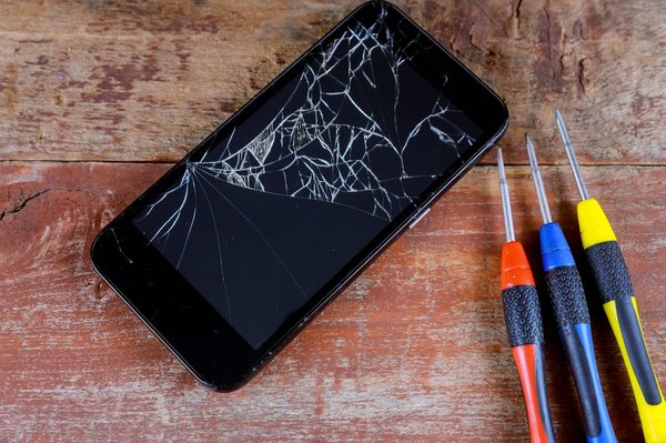 Changer sa vitre de iPhone à Lyon : les meilleures adresses